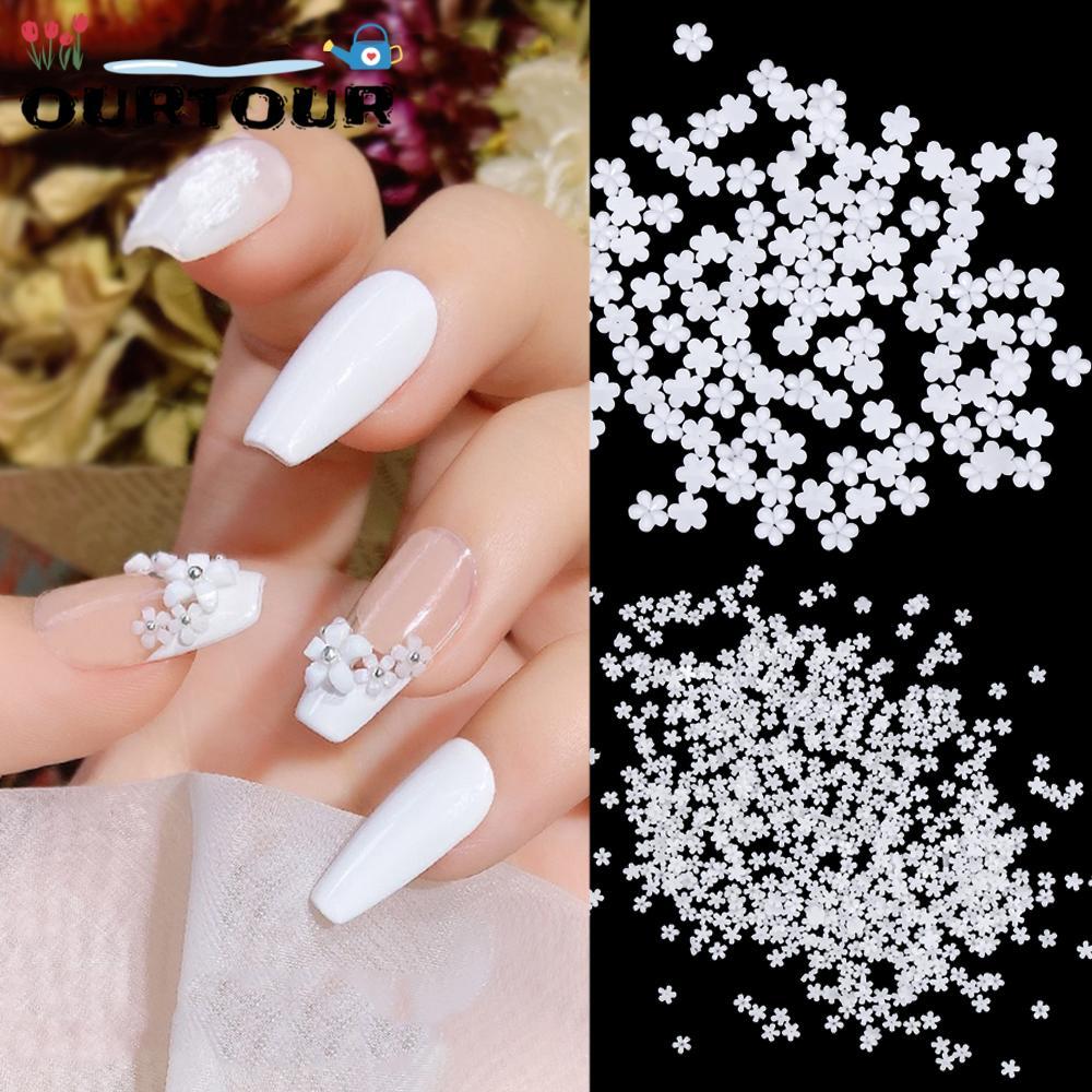 URTOUR 100/500 ชิ้น Rhinestones น่ารักตกแต่งดอกไม้เล็บความงาม