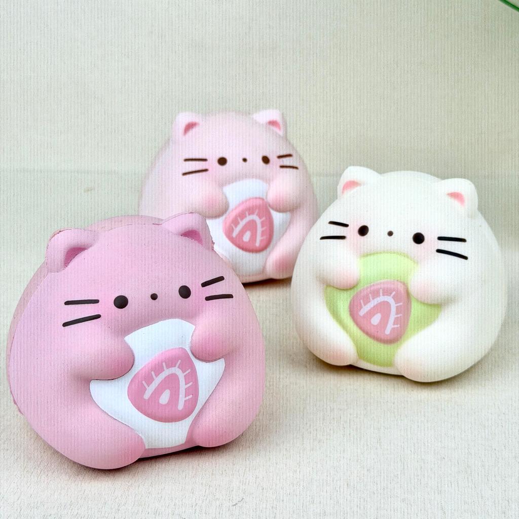 Chameleon Squishy Cream Dolly Cat ของเล่นสกุชชี่เนื้อนุ่ม คลายเครียดและปลอบประโลม วัสดุยืดหยุ่นนุ่มระดับพรีเมี่ยม เหมาะสําหรับการระคายเคือง ของเล่นอยู่ไม่สุขประสาทสัมผัสสุดน่ารัก