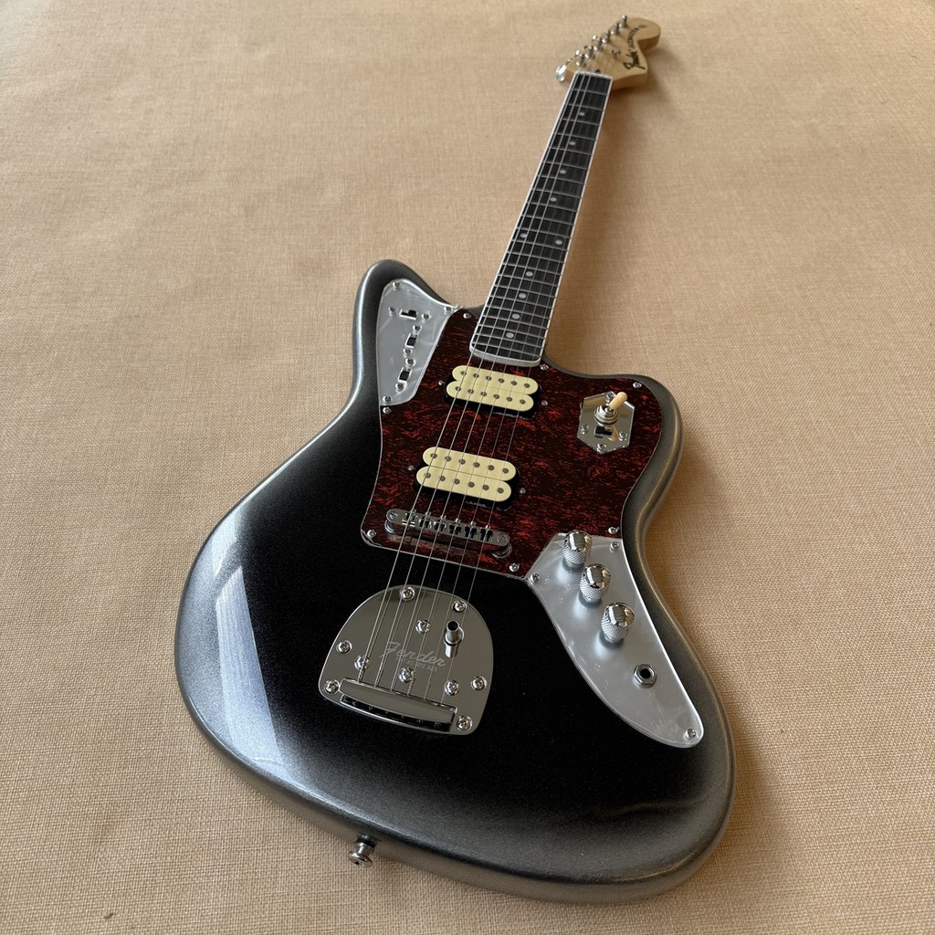 Fender Jazzmaster กีตาร์ไฟฟ้าสีดํากีตาร์มืออาชีพ