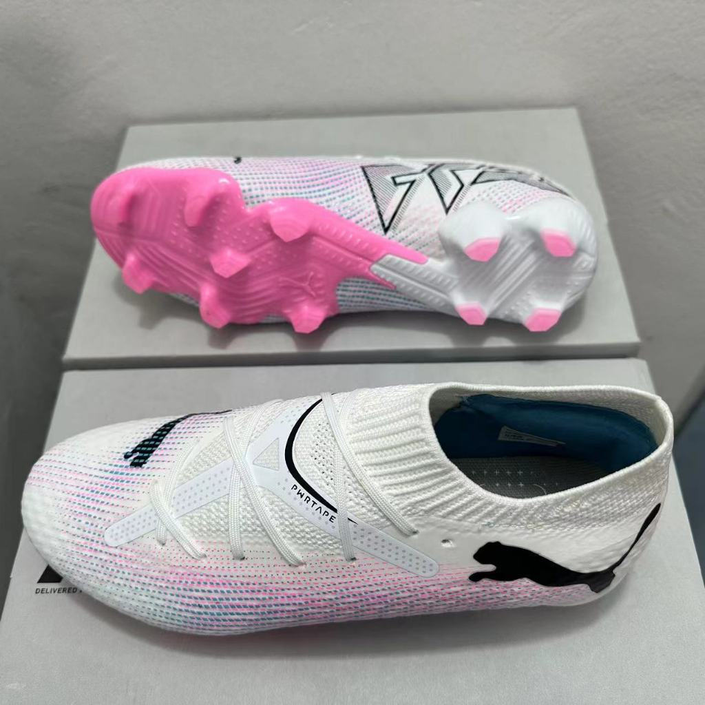 Futuro 7 ULTIMATE FG ไซส์ 39-45 รองเท้าฟุตบอลผู้ชาย ดีไซน์กันลื่น ทนทาน สำหรับเล่นกลางแจ้ง