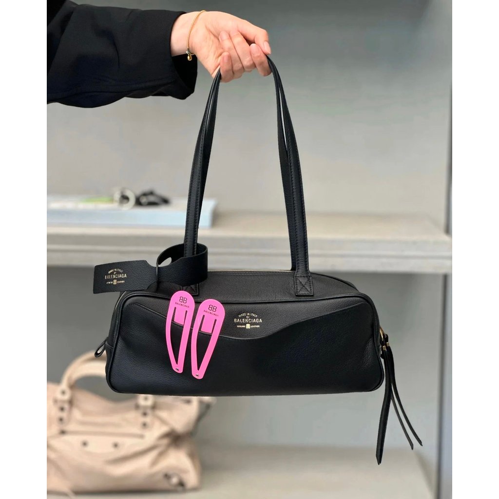 [นางฟ้าเก่า] เวอร์ชันสูงที่คุ้มค่า Balenciser Carrie Bowling 25ss สไตล์ใหม่ Alaia hobo Debut Is dian