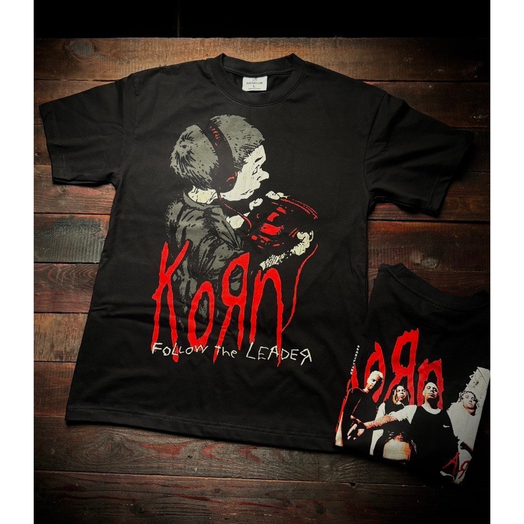 เสื้อยืดแขนสั้นสไตล์เรโทรสีดำจากคอลเลคชัน Colen Rocket Lab