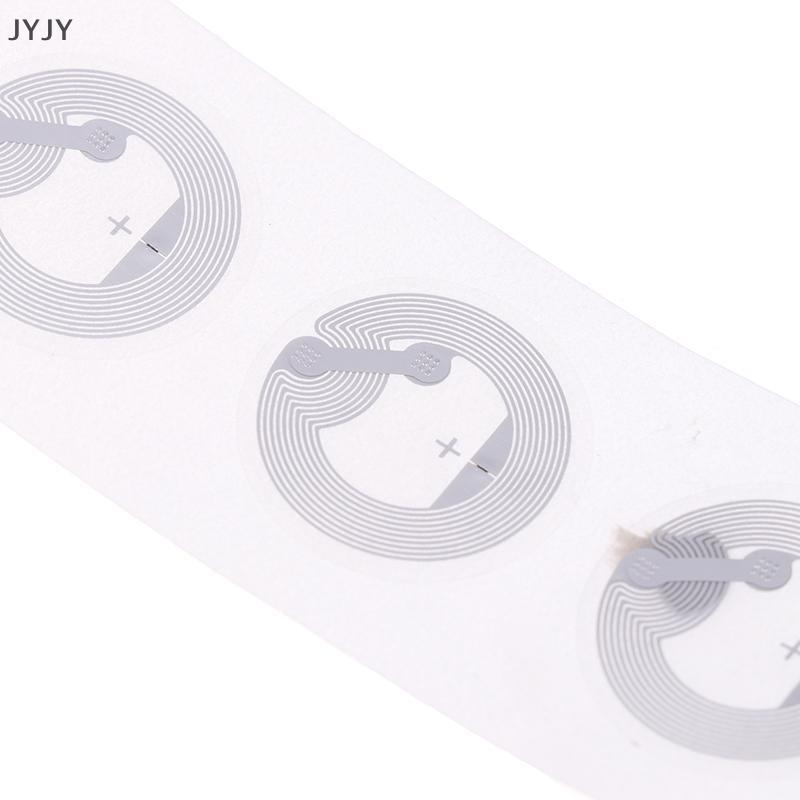 Jyjy 50/100ชิ้นแท็ก NFC ชิป Nfc215สติ๊กเกอร์ฉลากอิเล็กทรอนิกส์ RFID สำหรับการควบคุมการเข้าถึงคีย์สมาร์ทเขียนซ้ำได้
