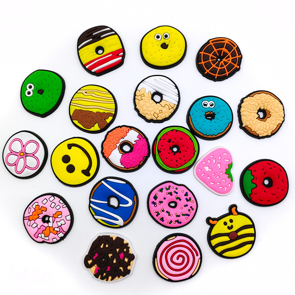Donut Series รองเท้า Charms ปุ่ม PVC ตกแต่ง DIY รองเท้าแตะแบบถอดได้อุปกรณ์เสริม