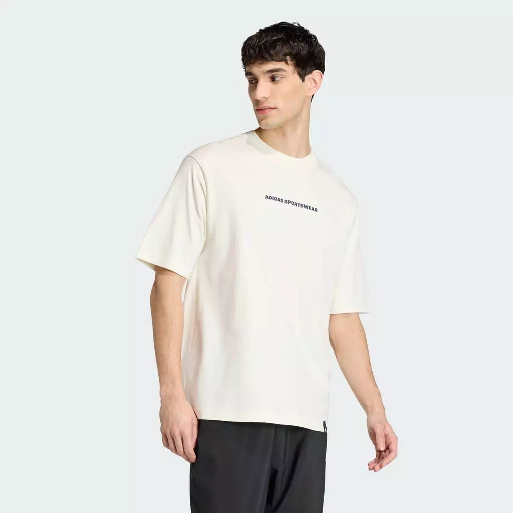 adidas ไลฟ์สไตล์ เสื้อยืดพิมพ์ลาย DOODLE HIKING ผู้ชาย สีขาว KB4899