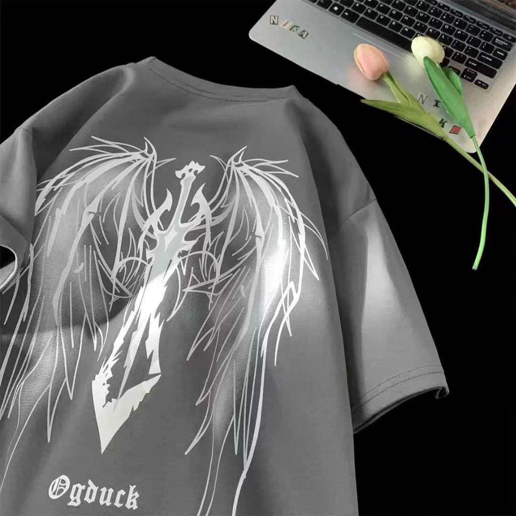 CODvibe American High Street เสื้อยืดแขนสั้นผู้ชายฤดูร้อน Retro Design รู้สึกปีกใหญ่รอบคอครึ่งแขนคู่