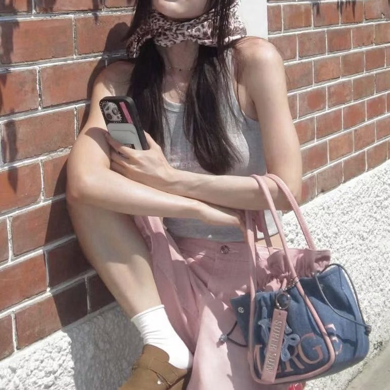 เข้าใหม่พร้อมส่ง🔥🔥 กระเป๋าสะพายข้าง คล้องแขน เมิจ Merge ติดแกรม งานสวยมาก ป้ายห้อย - รูปที่ 5