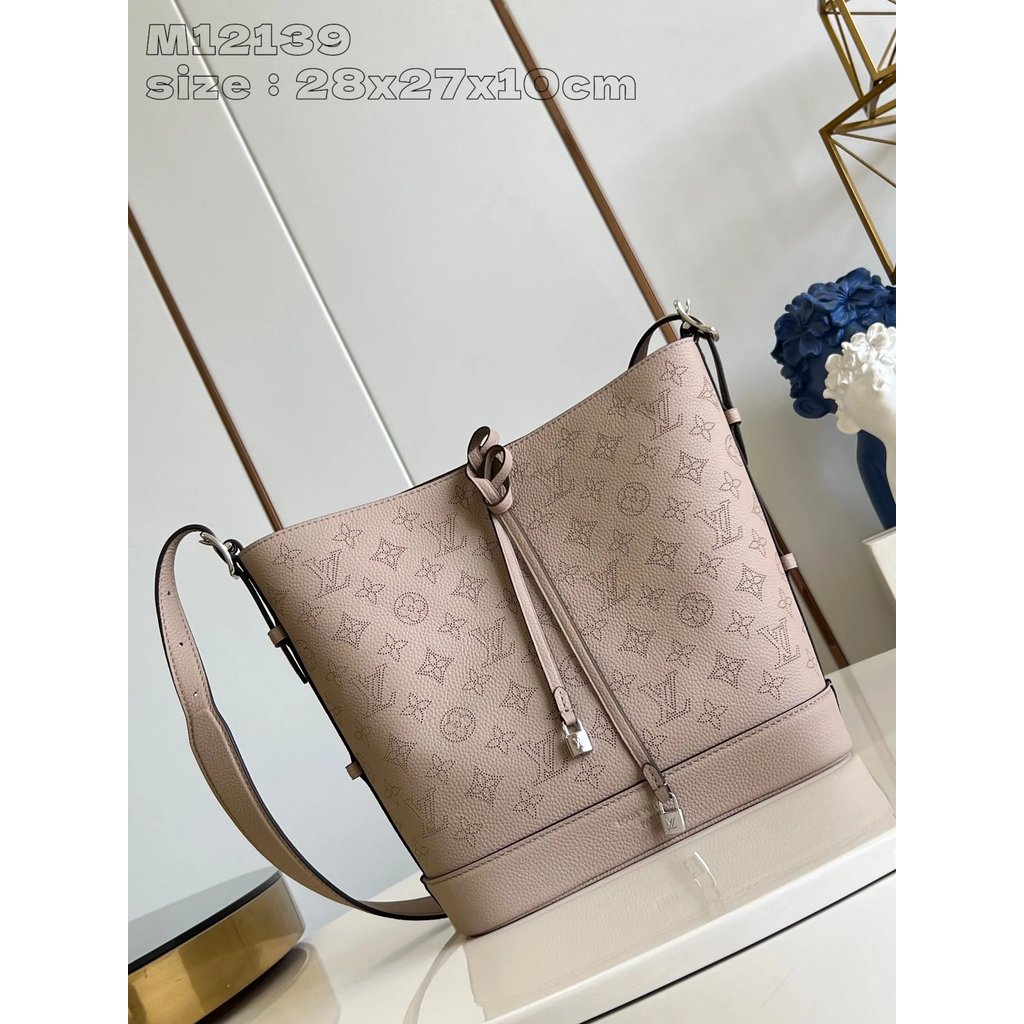 Top Harajuku M12139 Light Coffee M12140Flore Handbag with Hollow Leather Interpret Monogram Perforat