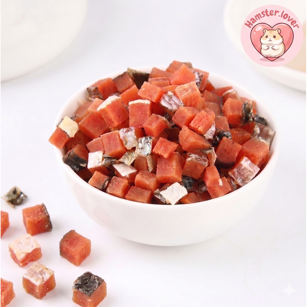 hamster.lover ปลาแซลมอนอบเต๋าเกรดพรีเมียม ขนมโปรตีนธรรมชาติ บำรุงขน สำหรับแฮมสเตอร์และสัตว์เล็ก