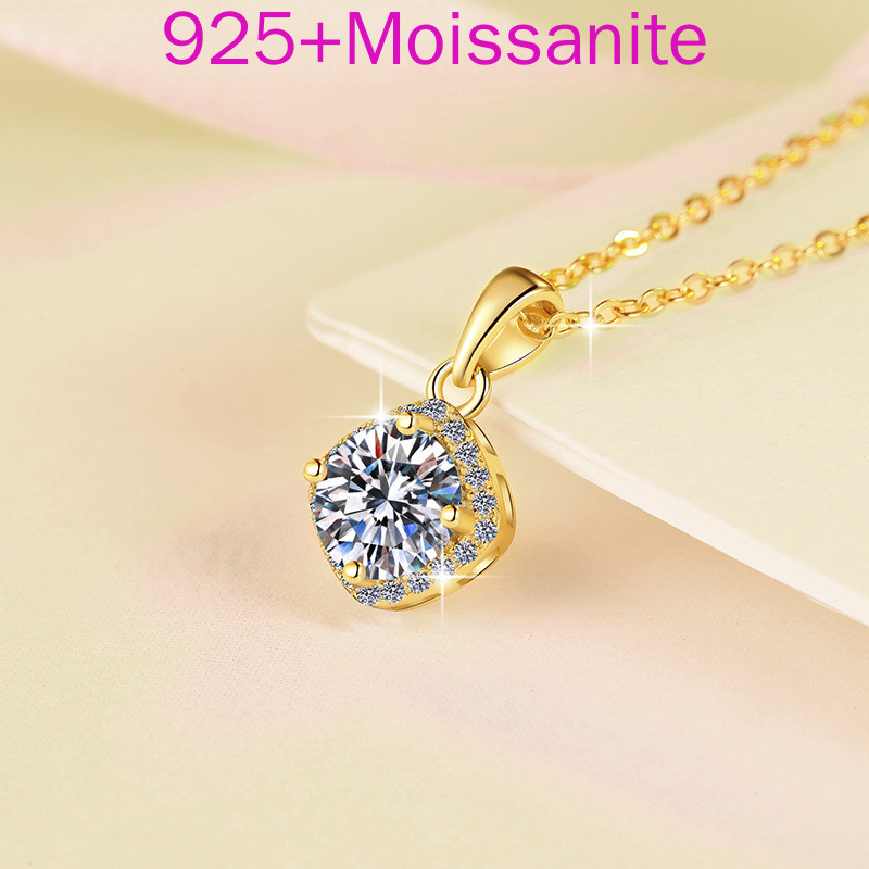 Moissanite สร้อยคอ 1 กะรัตจี้สี่เหลี่ยม gra Moissanite Clavicle Chain หญิง s925 สร้อยคอเงิน