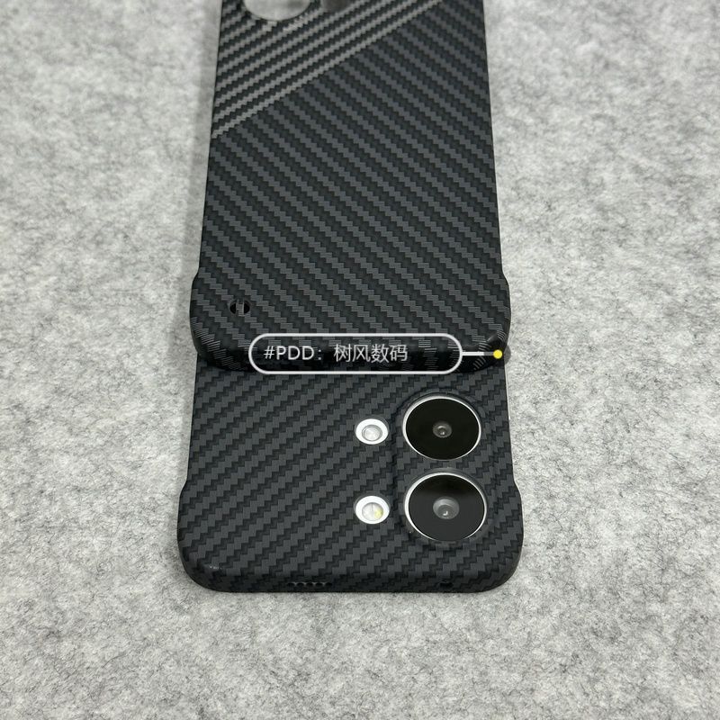 เหมาะสําหรับ POCO X8Por Max เคสโทรศัพท์น้ําหนักเบาครึ่งครอบคลุมคาร์บอนไฟเบอร์ Texture POCO X7Por โลหะเปลือยรู้สึกกันกระแทก Hard Case
