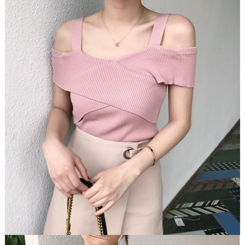 เสื้อสายเดี่ยวไหมพรม เสื้อเปิดไหล่ไหมพรม รุ่น เปิดไหล่ไขว้อก เสื้อสายเดี่ยวแฟชั่นผู้หญิง