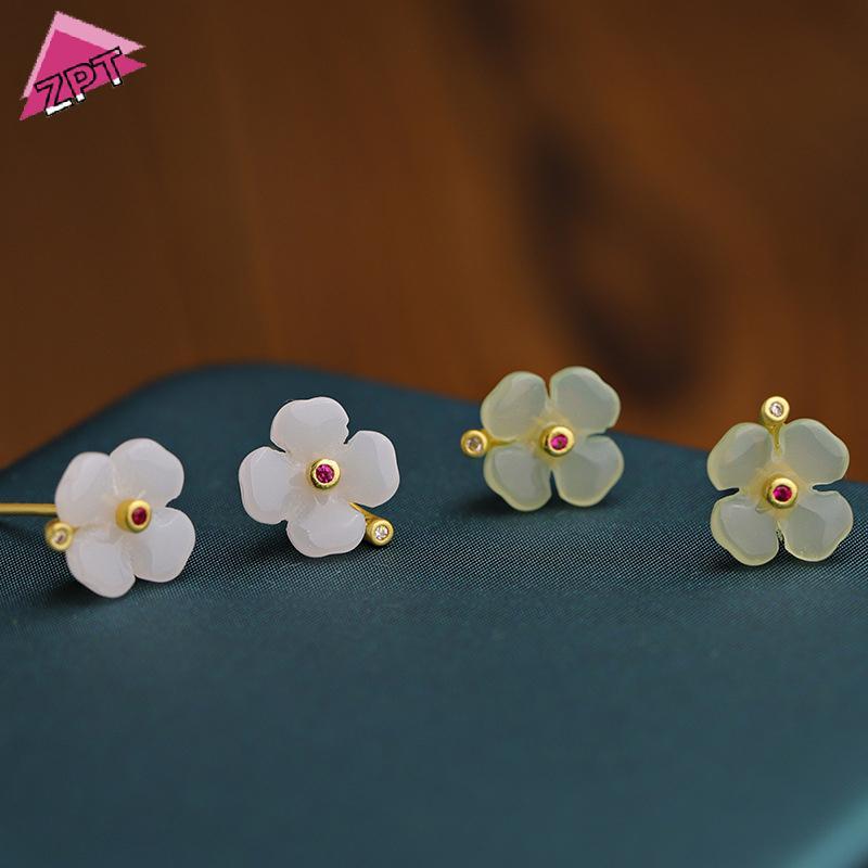ต่างหูสตั๊ด Retro Design ลายหยก Lucky Four-Leaf Clover สำหรับผู้หญิง พร้อมให้เป็นของขวัญพิเศษ