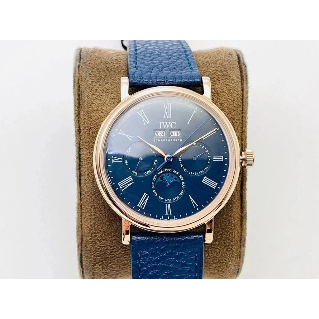 ดาวพราวที่สุดภายใต้ IWC IWC Long Kinetic Energy Moon Phase Expert. ซีรีส์ Botao Fino ใหม่ล่าสุด IW36