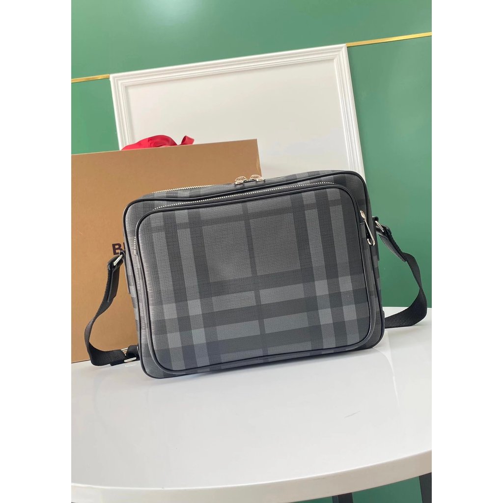 สินค้าใหม่ ️ London Messenger Bag Fashion Mens Messenger Bag‍️ กระเป๋าสะพายความจุขนาดใหญ่