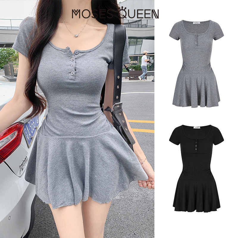 MOSESQUEEN ชุดเดรสแขนสั้นเข้ารูปมีรอบเอวและทรงเอจับจีบ สร้างรูปลักษณ์ของการกระชับสัดส่วน กระโปรงสั้น #63641