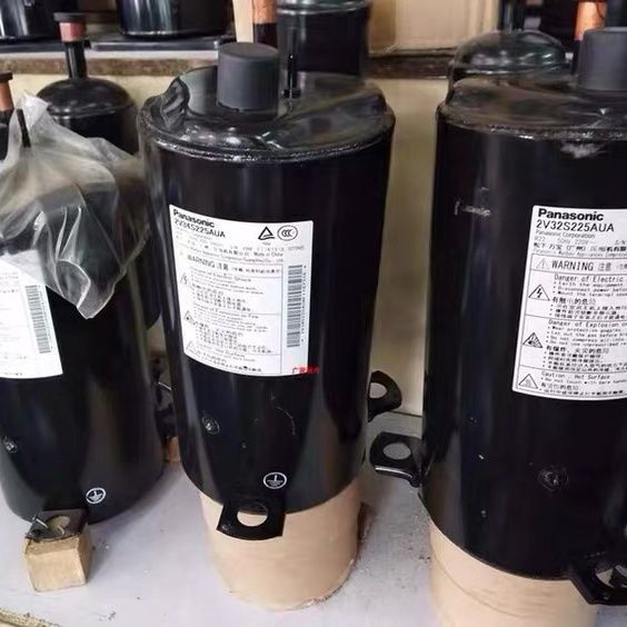 คอมเพรสเซอร์แอร์ Panasonic ขนาด 2HP รุ่น 2V32S225AUA (ของแท้ 100%) - สำหรับแอร์และชิลเลอร์ ประสิทธิภ