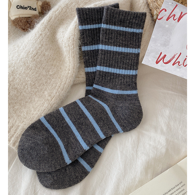 ฤดูหนาวสีเทาสีฟ้าชุดปักโบว์ลายขนแกะหนาอบอุ่นฉันถุงเท้าผู้หญิง - รูปที่ 7