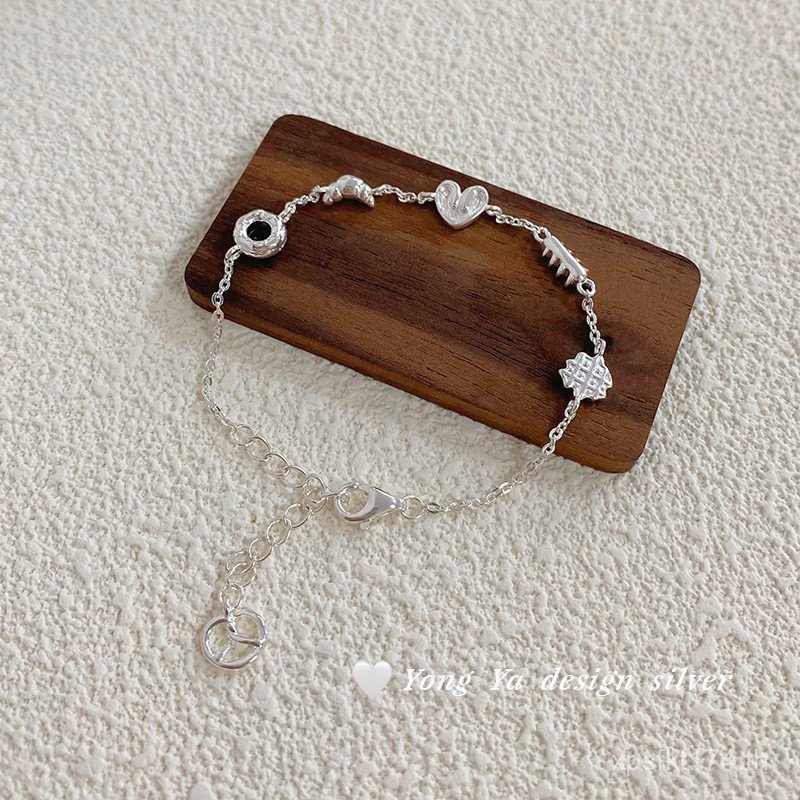 วาฟเฟิล S999ins สไตล์ใหม่เงินบริสุทธิ์ High-End สไตล์เกาหลี All-Match ขนมปัง Niche Simple สร้อยข้อมื