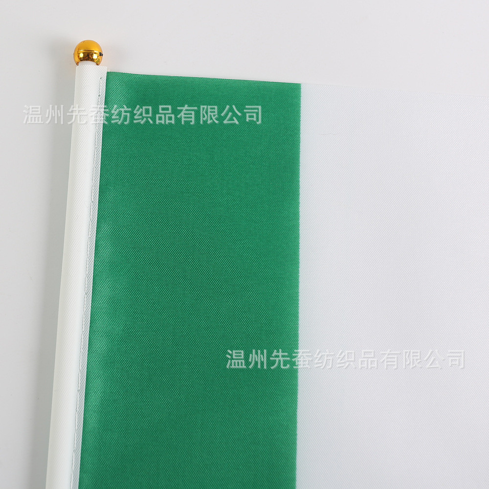 14 * 21 ซม. Ireland Hand-Cranked Flag ผู้ผลิต 5.5 * 8 นิ้วธงโพลีเอสเตอร์ Ireland พร้อมสต็อกขายส่งพร้