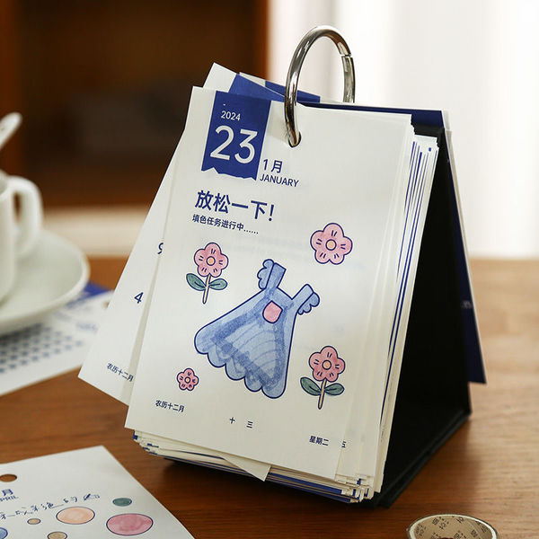 Qingheji 2024 Bad Play ปฏิทินสนุกปฏิทินตั้งโต๊ะสร้างสรรค์ Decompression ตกแต่งเดสก์ท็อป 365 วันการสอ