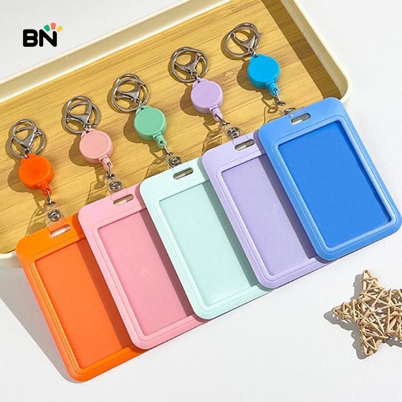 [BN] น่ารักผู้ถือป้ายคลิปป้ายหดป้ายที่มีสีสัน Reel พร้อม ID Card Holder สําหรับพยาบาลสํานักงานโรงพยาบาลอุปกรณ์ MT