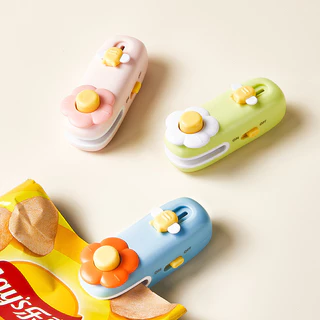 เครื่องซีลถุง ลายผึ้งดอกไม้ ชาร์จUSB พกพาสะดวก สำหรับ เก็บอาหาร ขนม ป้องกันความชื้น ใช้งานง่าย
