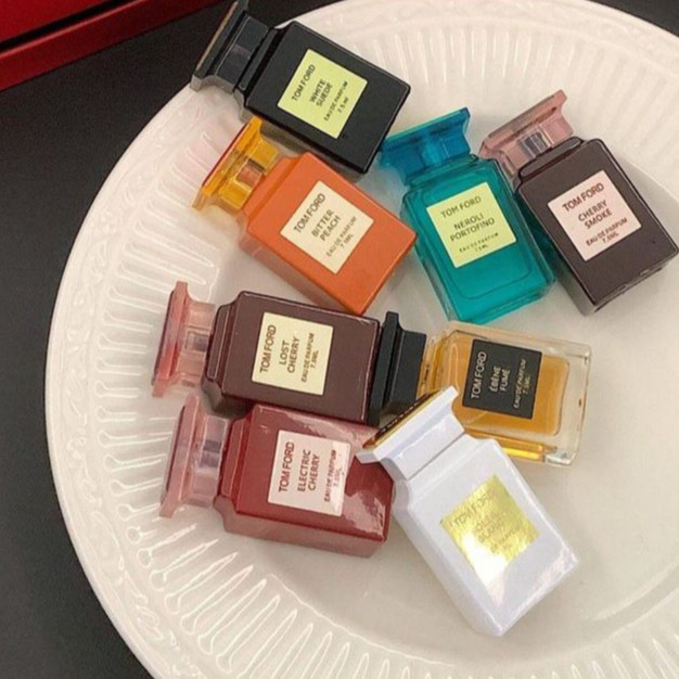 Tom Ford Soleil Neige / Oud Wood / Lost Cherry / Rose Prick / Bitter Peach EDP 7.5ml