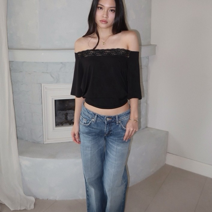 LACY TEE // RUE Top Tshirt Basic Offshoulder Multiways Stretch Lace Loose