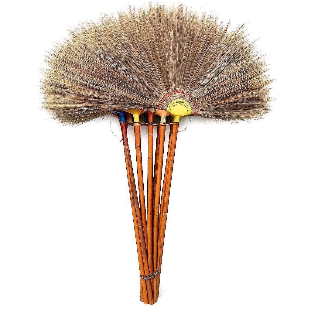 ไม้กวาดดอกหญ้าด้ามไม้ คละสี ยาว 70cm ไม้กวาดไม้ไผ่ broom ไม้กวาดทำความสะอาดพื้น ไม้กวาดราคาถูก