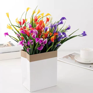 ZZ HOME01 (หลายสี) ดอกไม้ปลอม ช่อดอกลิลลี่คาลล่า ดอกไม้ประดิษฐ์สำหรับตกแต่งบ้าน ดอกไม้พลาสติกหญ้าสีเขียว
