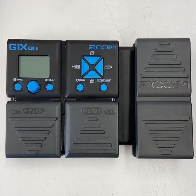USED ZOOM G1Xon Effects Pedal "The packing process has been recorded on video to prevent tampering"
