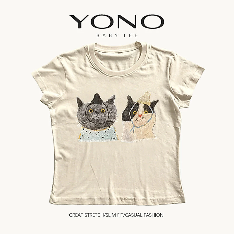 (พร้อมส่ง24ชม.) baby tee สีครีม ลายแมวคู่สไตล์อาร์ต ฟีลอบอุ่นละมุน ทรงเข้ารูป ใส่ชิลแมตช์ง่ายทุกวัน