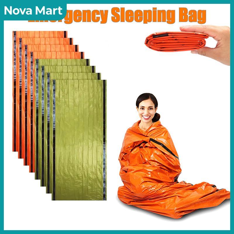 NOVA Mart ถุงนอนฉุกเฉิน Mylar: ผ้าห่มกันความร้อนกันน้ำสำหรับตั้งแคมป์และเดินป่าในสต็อก