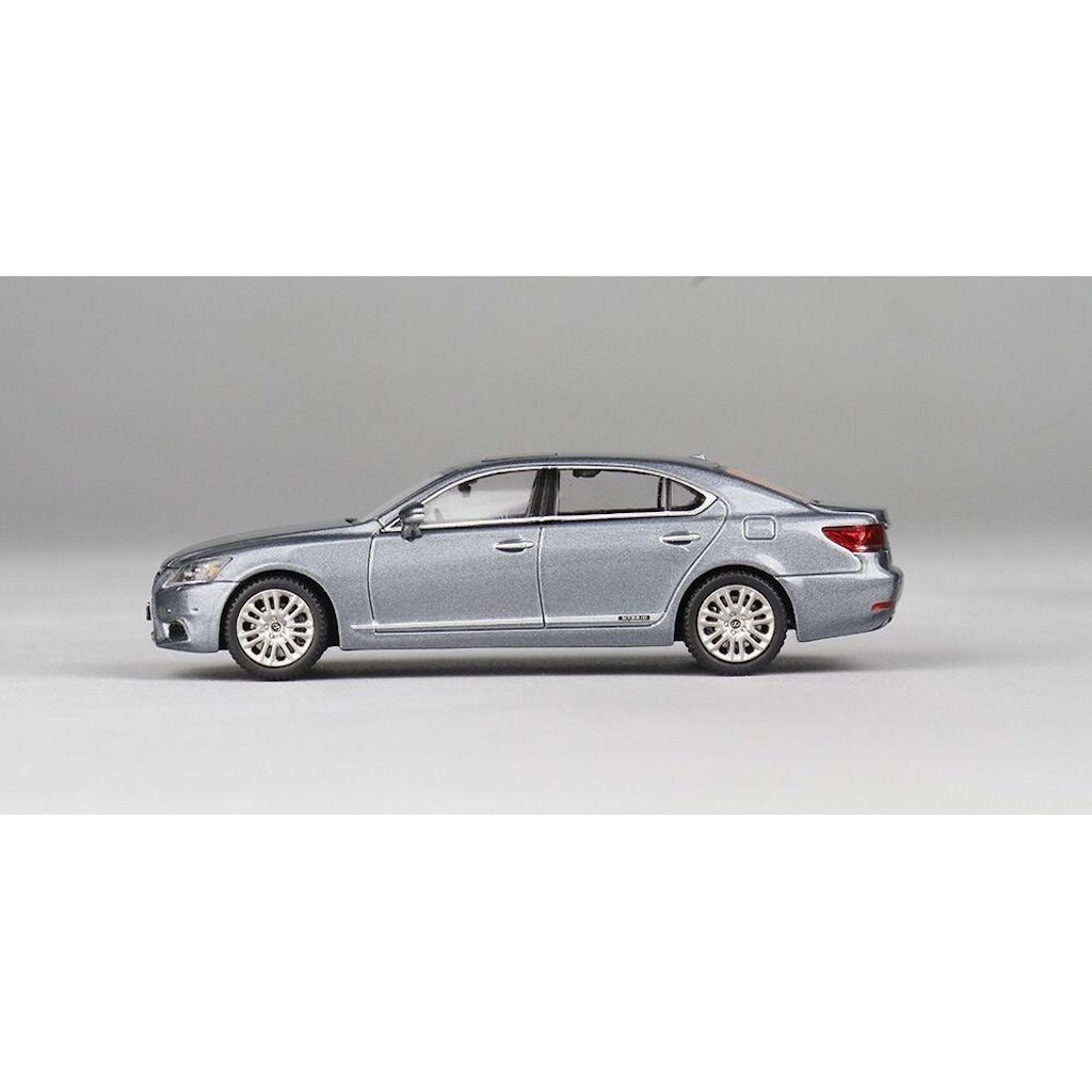 MYBRICKSTORE JKM 1:64 สีเทาLS600hLหรูหราซีดานกีฬารุ่นDiecastโลหะจอแสดงผลรถใหม่