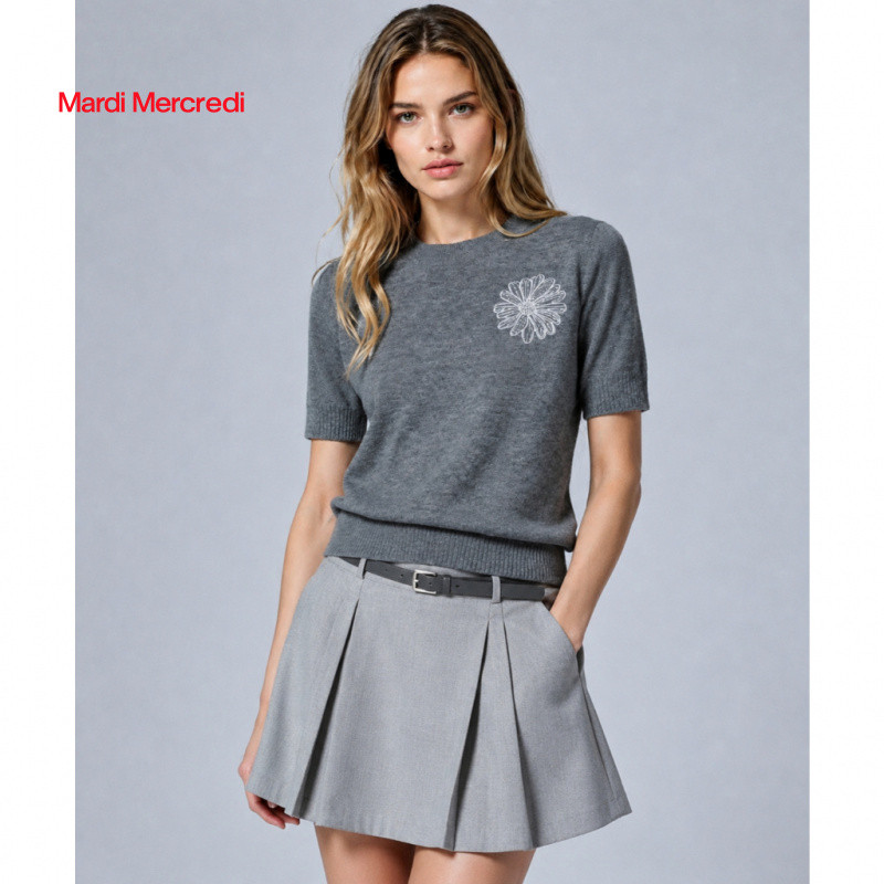 MARDI MERCREDI 26SS  เสื้อถักแขนสั้นคอกลม ลายปักดอกเดซี่ ซีรีส์ Spring-Summer ทรงลำลอง ของแท้ 100% พร้อมส่ง