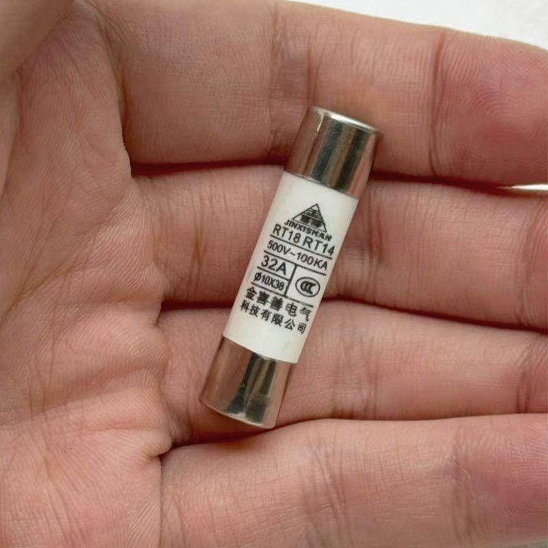 R RO15 ฟิวส์ 1 2 3 4 5 6 10 16A20 32A ฟิวส์ Core Tube R015 RT18