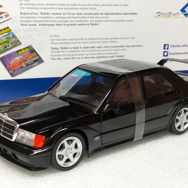 โมเดลรถ190E 1/18 โมเดลรถ เบนซ์ Mercedes Benz 190E EVO Black Solido model car 1:18 ราคา ok โมเดลรถของ