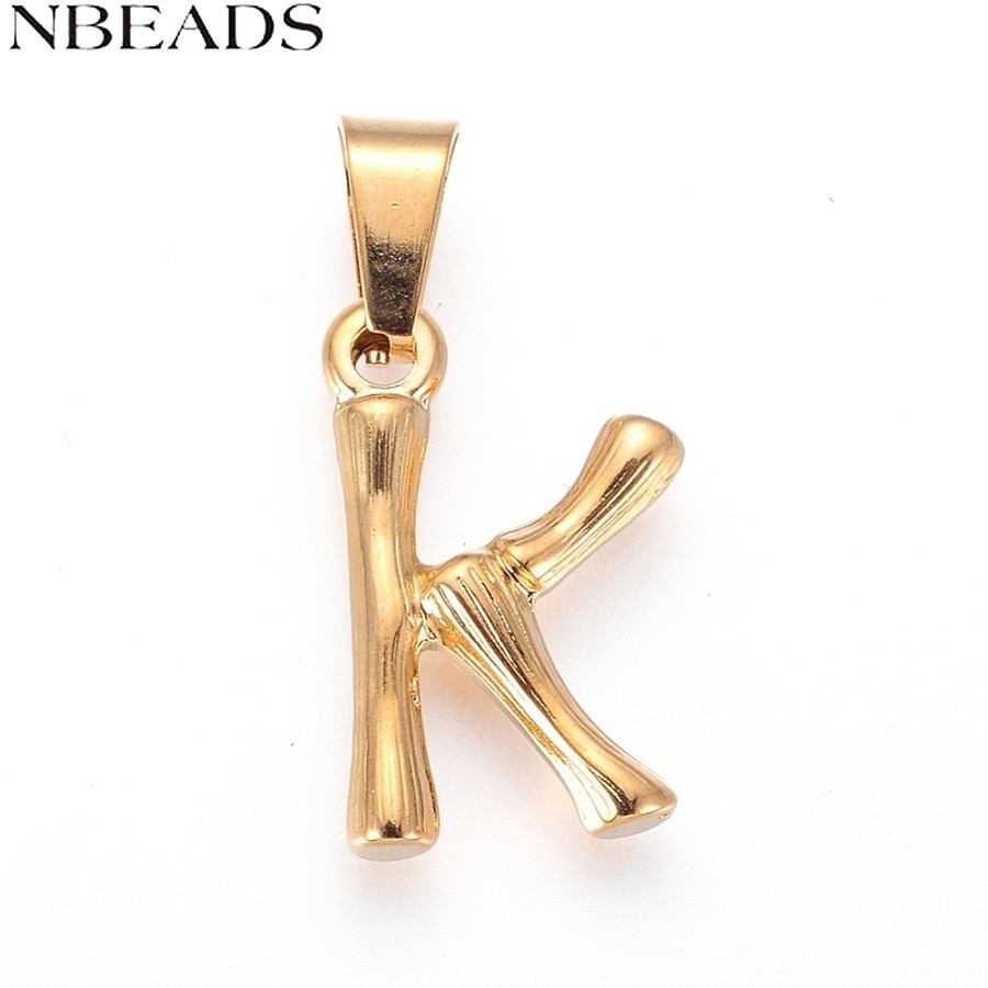 1 ชิ้น 304 จี้สแตนเลสไม้ไผ่สไตล์ตัวอักษร Ion Plating (IP) golden Letter.K 19.5x12x3 มม.รู: 3x7 มม.