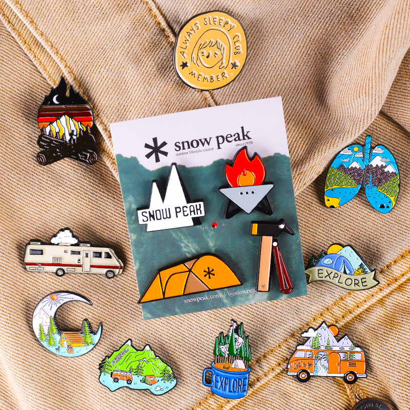 Outdoor Outdoor Camping Series Snow Peak เคลือบ Denim เสื้อผ้า Pin Badge เต็นท์ Fire Station กลางแจ้