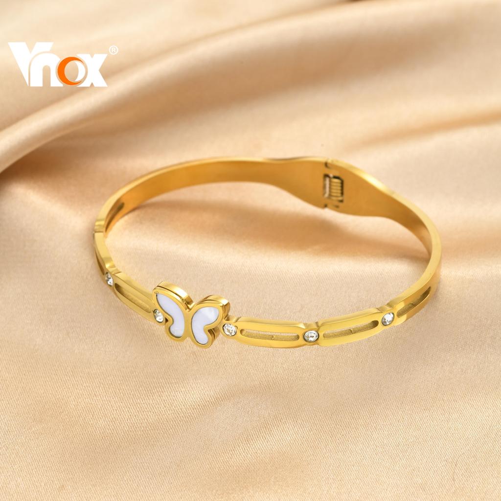 Vnox 18K Gold กําไลข้อมือสร้อยข้อมือผู้หญิงสีขาวผีเสื้อฝังเพทายกําไลข้อมือเครื่องประดับสแตนเลสของขวั