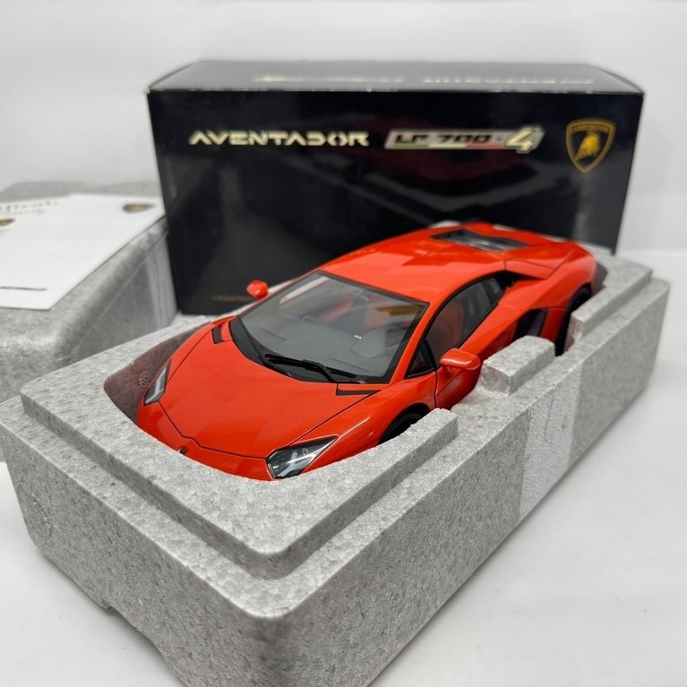 Autoart 1/18 Lamborghini Aventador LP700 Orange Original Pack สินค้าใหม่ ซื้อเลย On The On The Contr