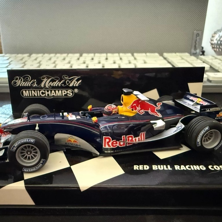 [Orphan] มินิตัด 1/43 F1 Red Bull Fleet Red Bull RB1