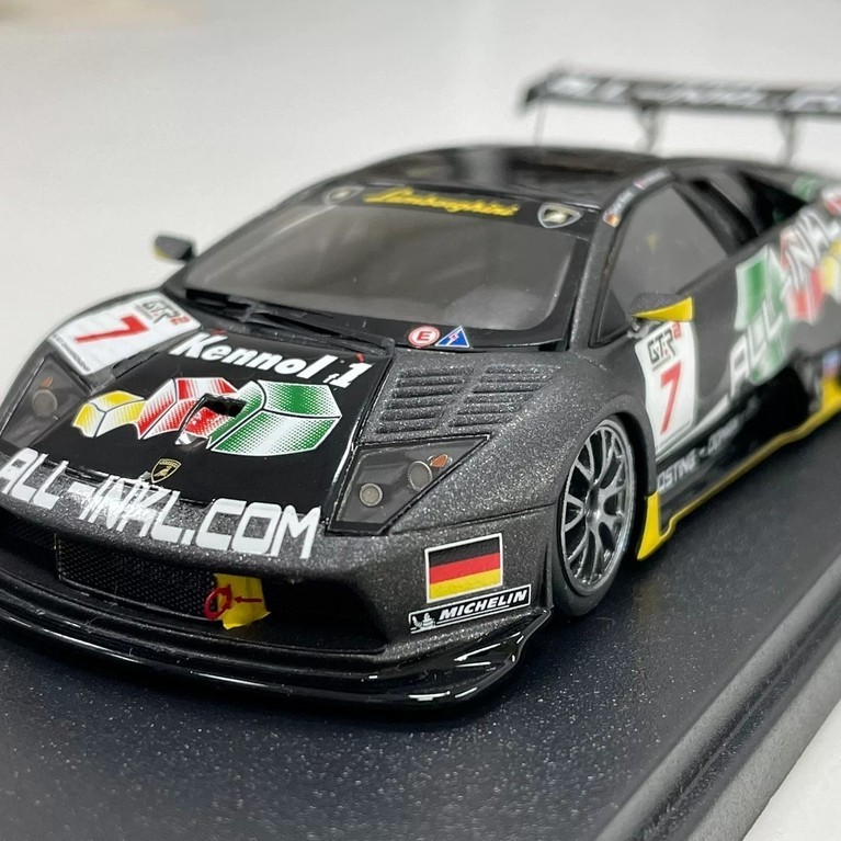 [สต๊อกพร้อม ติดต่อหากคุณมีคําถามใดๆ] 1/43 LookSmart Lamborghini LP640