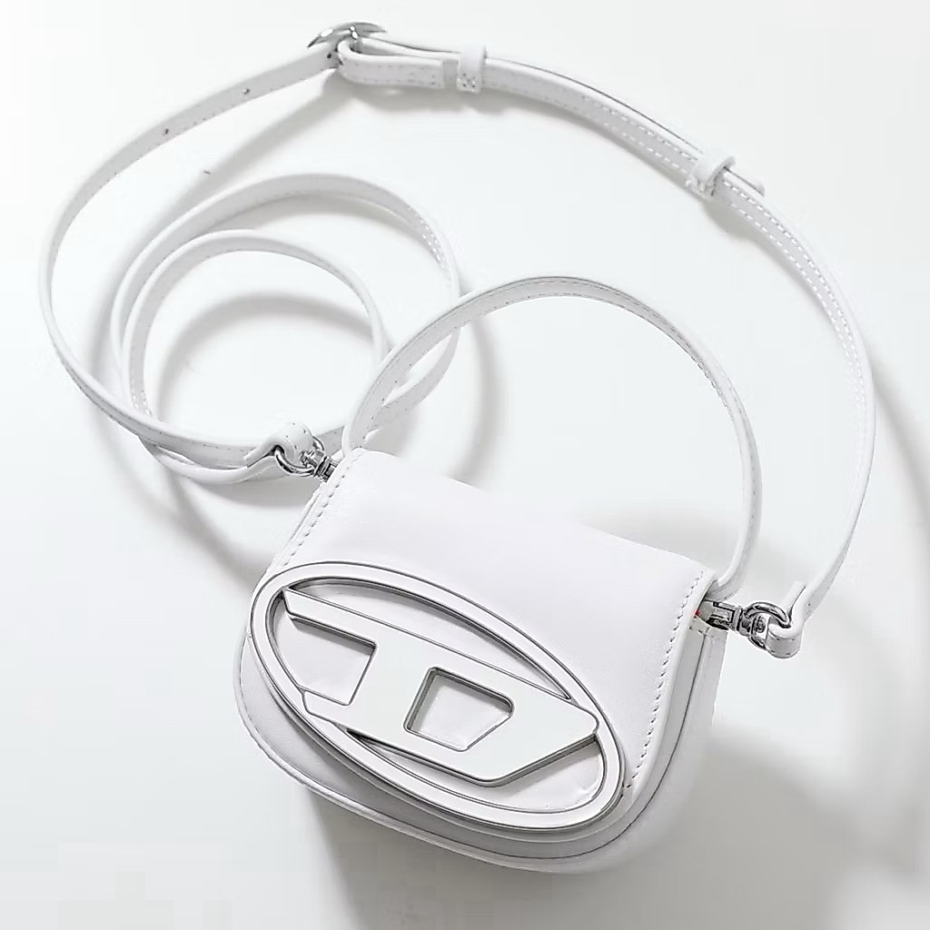 (พร้อมส่ง ของแท้ 100%) กระเป๋า DIESEL 1DR XS CROSSBODY BAG COLLECTION
