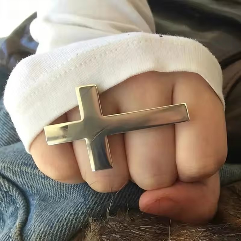 Vintage Double Cross Ring - Y2K แฟชั่น Stackable เครื่องประดับของขวัญสําหรับคู่ Unisex Punk Silver สี