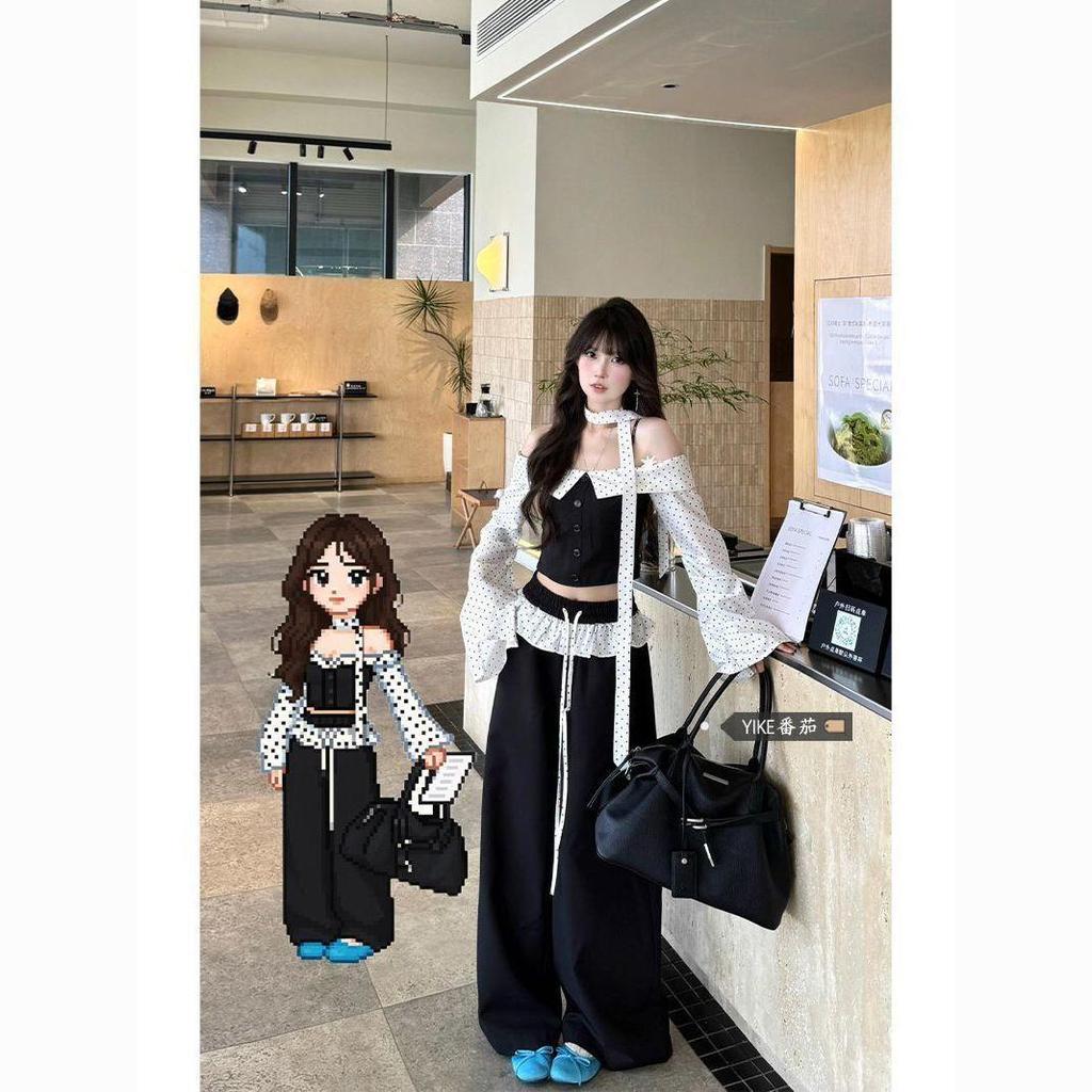 [สินค้าใหม่] สไตล์เกาหลีสวมไหล่เดียวลายจุดเย็บเสื้อแขนยาวชุดด้านบนผู้หญิงฤดูร้อนเอวสูงลูกไม้เย็บกางเกงขากว้าง