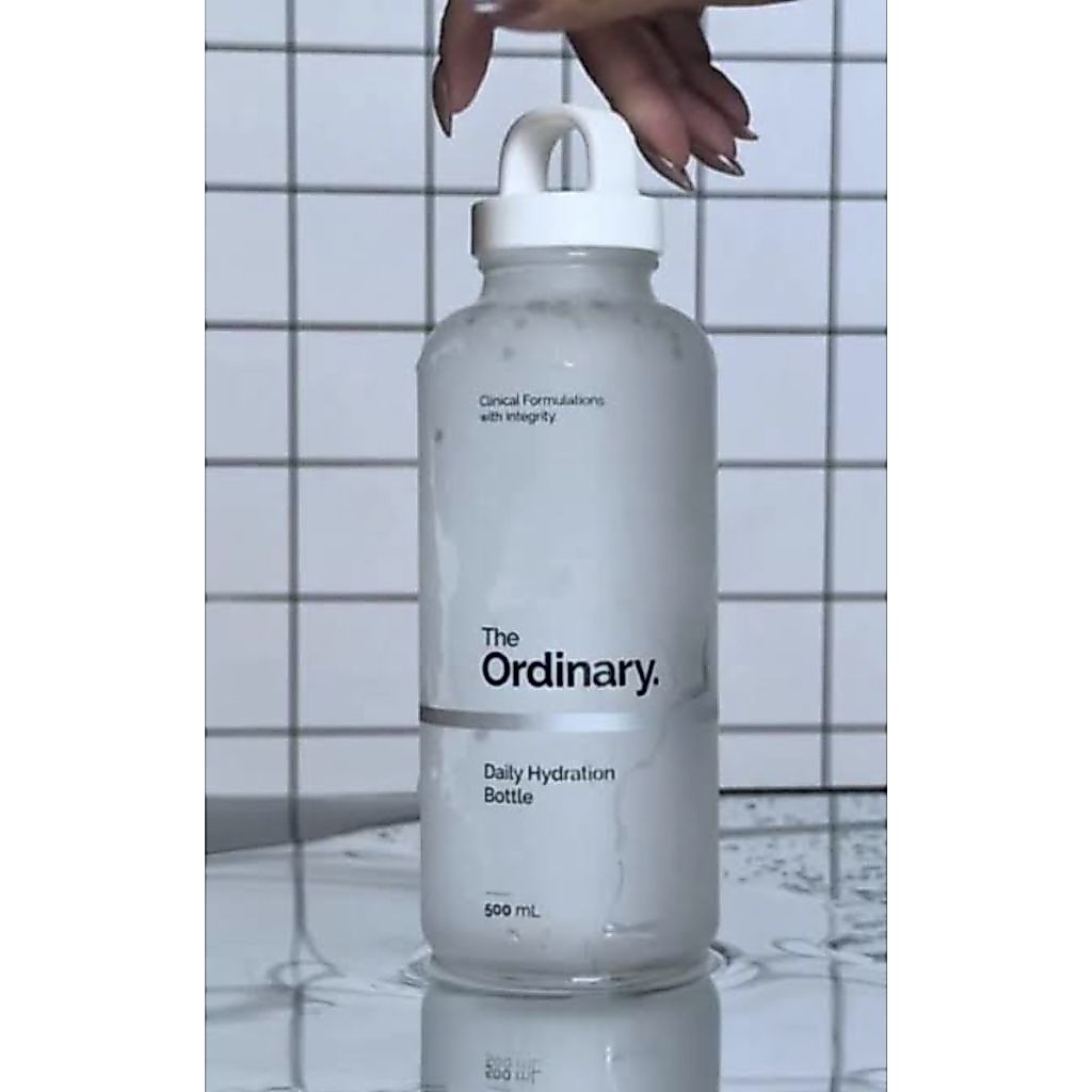 (พร้อมส่ง สินค้าจาก UK) the ordinary water bottle ขวดใส่น้ำจาก the ordinary