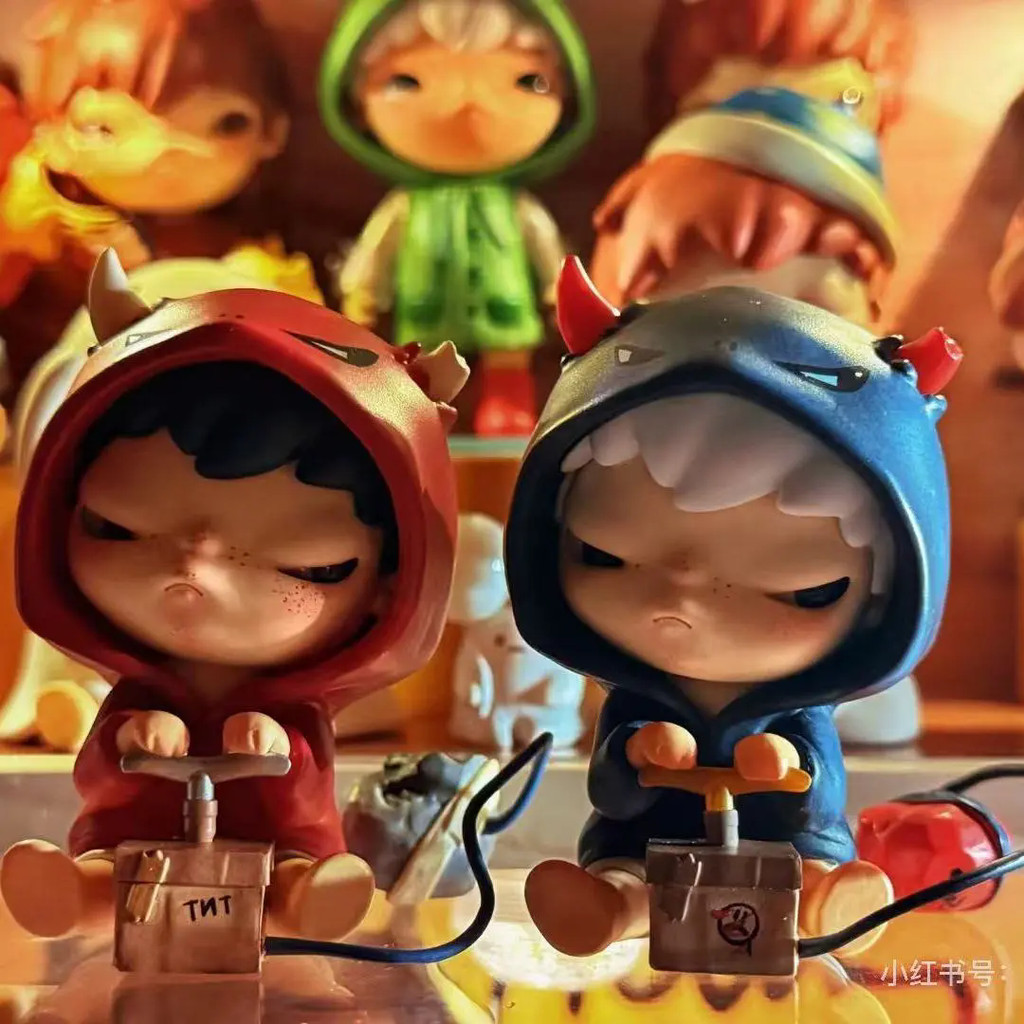 Hirono V10 Monsters Carnival Series ตุ๊กตาเครื่องประดับของเล่นของขวัญ