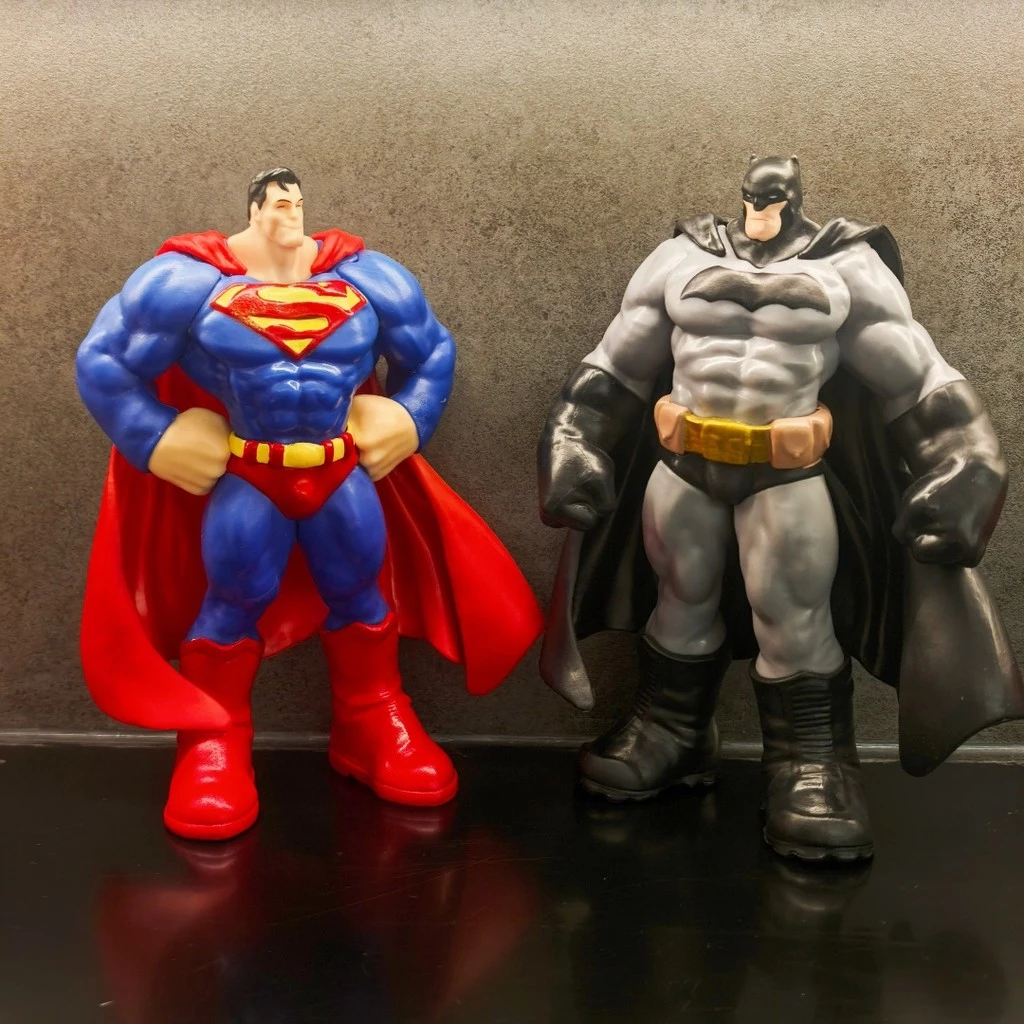 30 ซม. Justice League Batman Vs Superman Action Figure ตุ๊กตา Superhero จอแสดงผลตัวเลขของเล่น